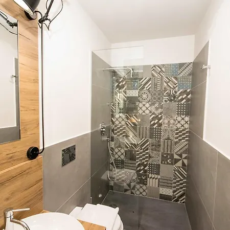 Il Muro Vecchio 4*