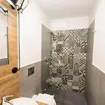 Il Muro Vecchio 4*